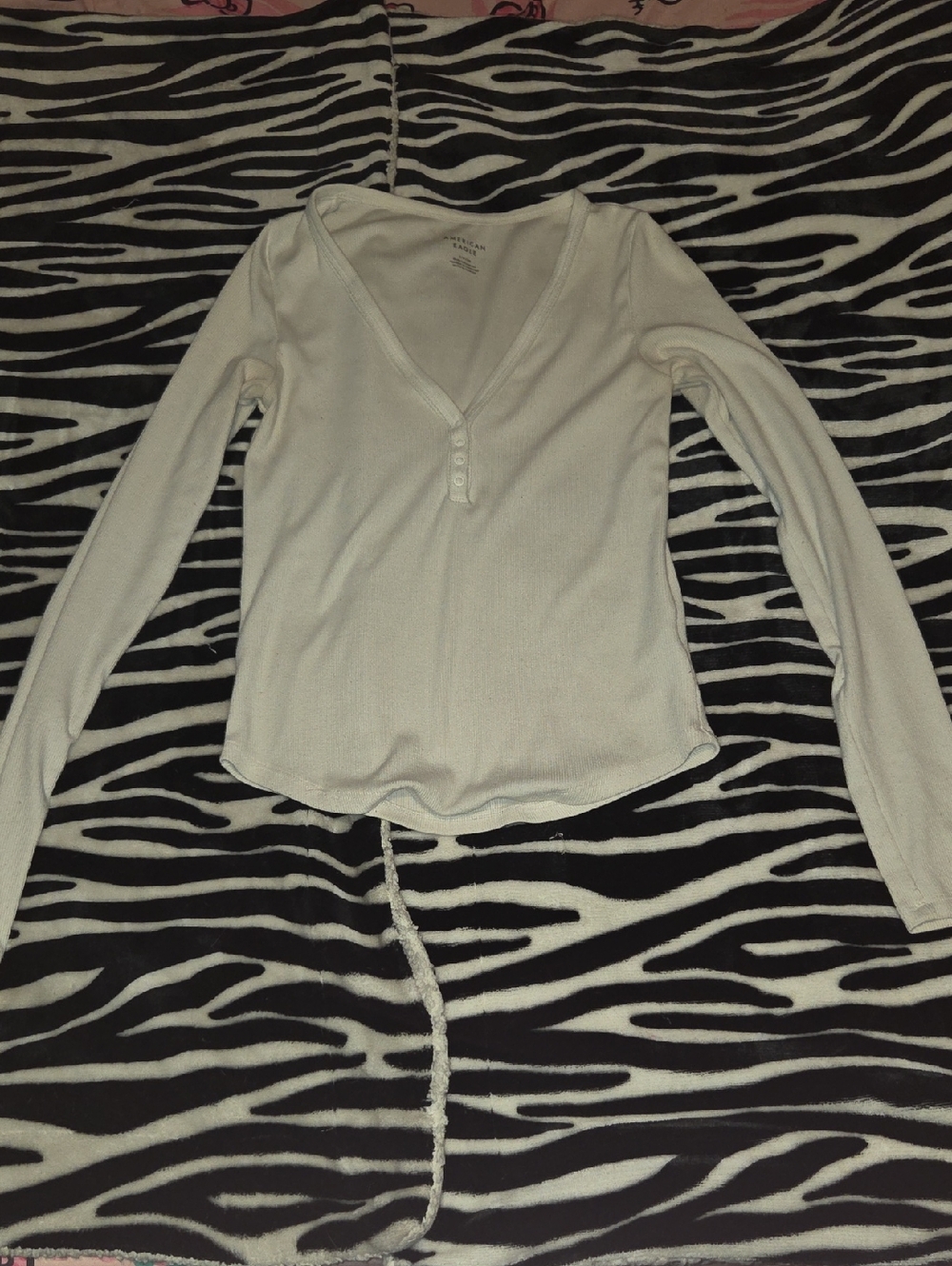 American Eagle Long Sleeve Hennely Style Top